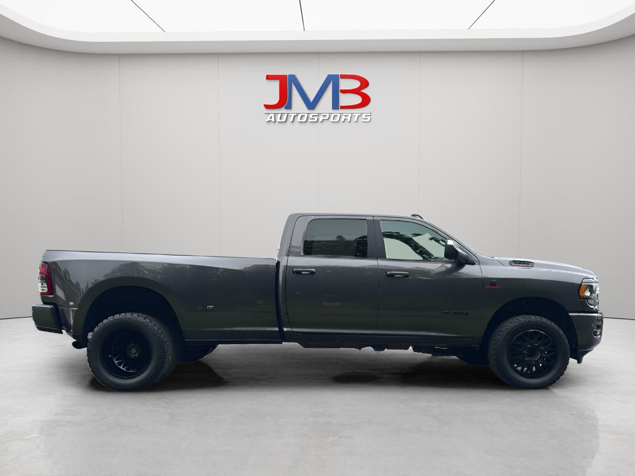 RAM 3500 Big Horn Crew Cab LWB 4WD DRW 2021
