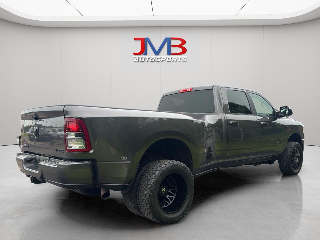 RAM 3500 Big Horn Crew Cab LWB 4WD DRW 2021