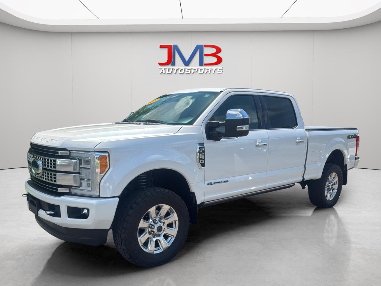 Ford F-250 SD Platinum Crew Cab 4WD 2017
