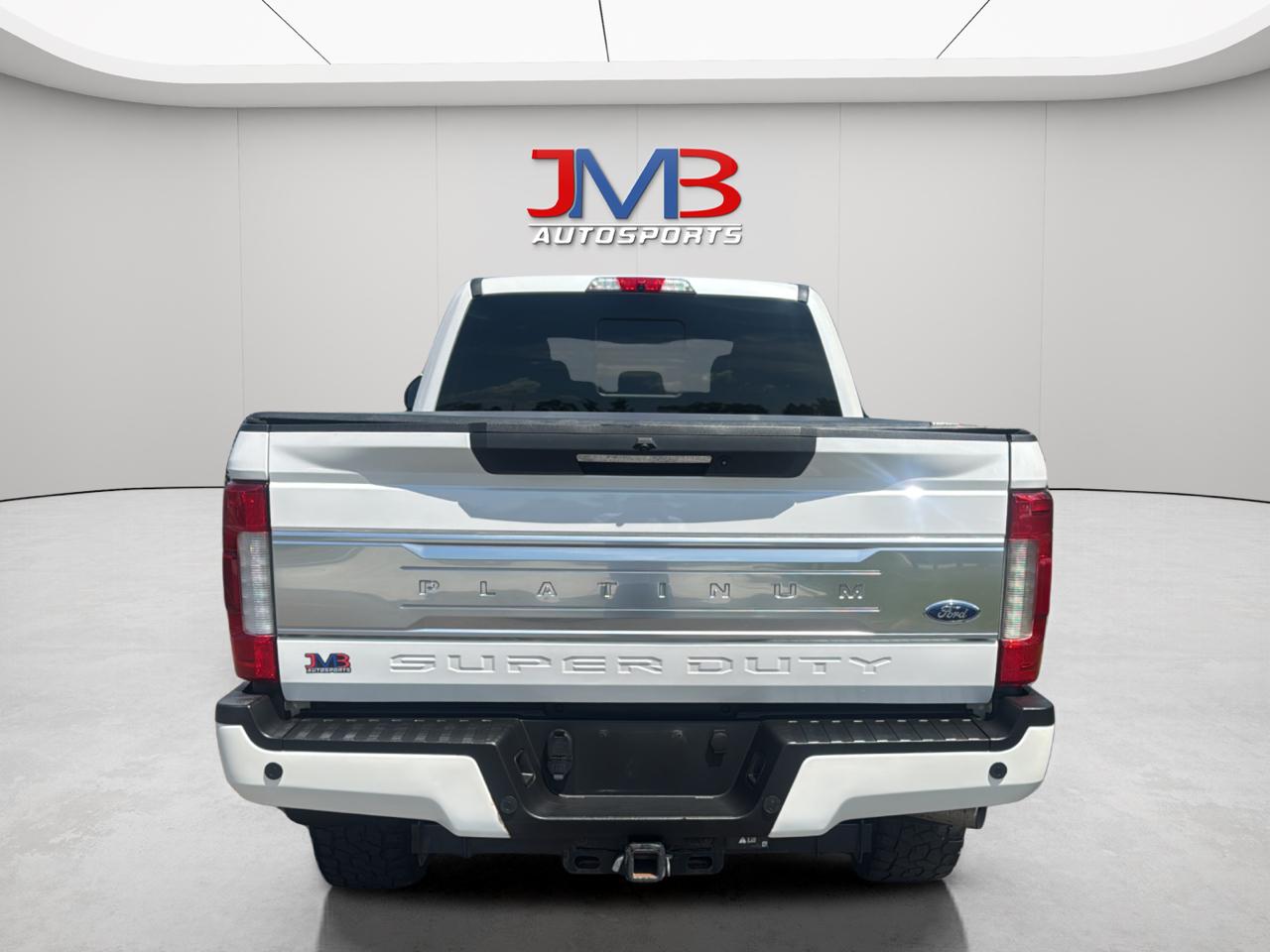 Ford F-250 SD Platinum Crew Cab 4WD 2017