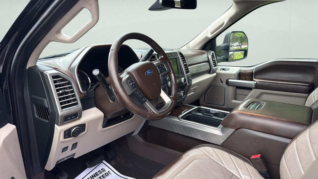 Ford F-250 SD Limited Crew Cab 4WD 2019