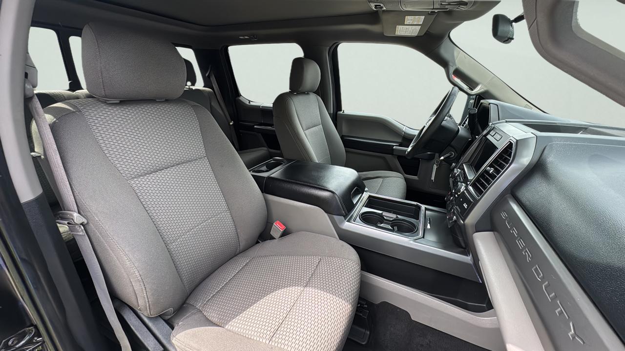 Ford F-250 SD XLT Crew Cab Long Bed 4WD 2019