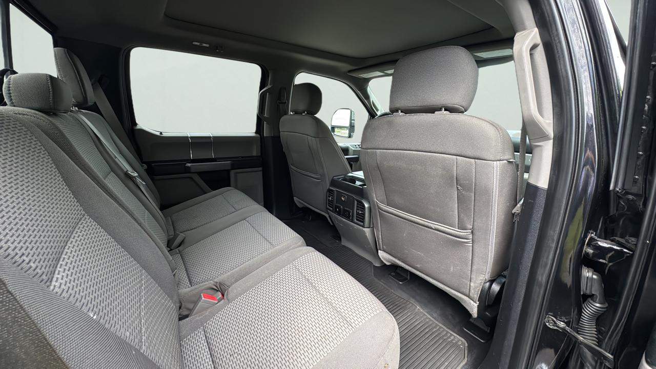 Ford F-250 SD XLT Crew Cab Long Bed 4WD 2019