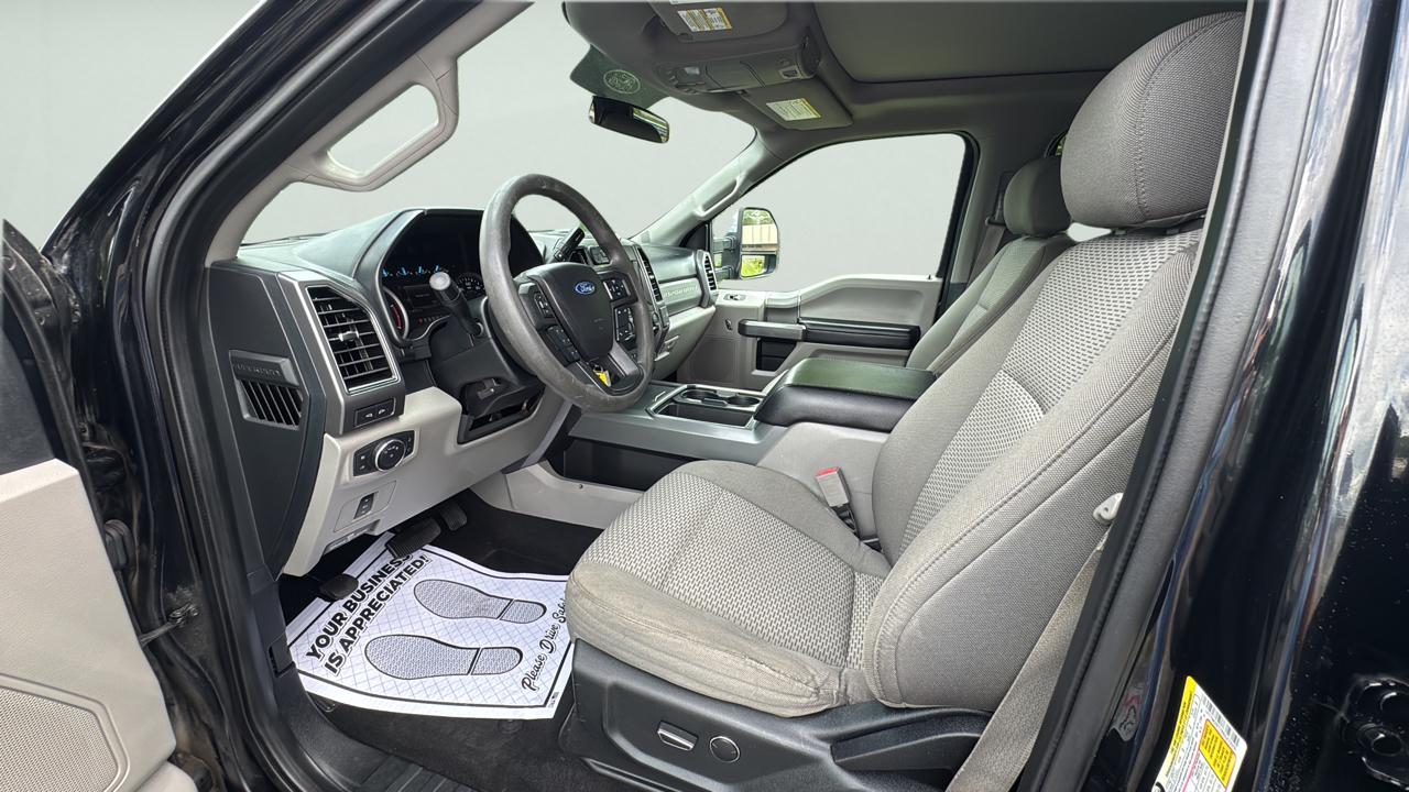 Ford F-250 SD XLT Crew Cab Long Bed 4WD 2019