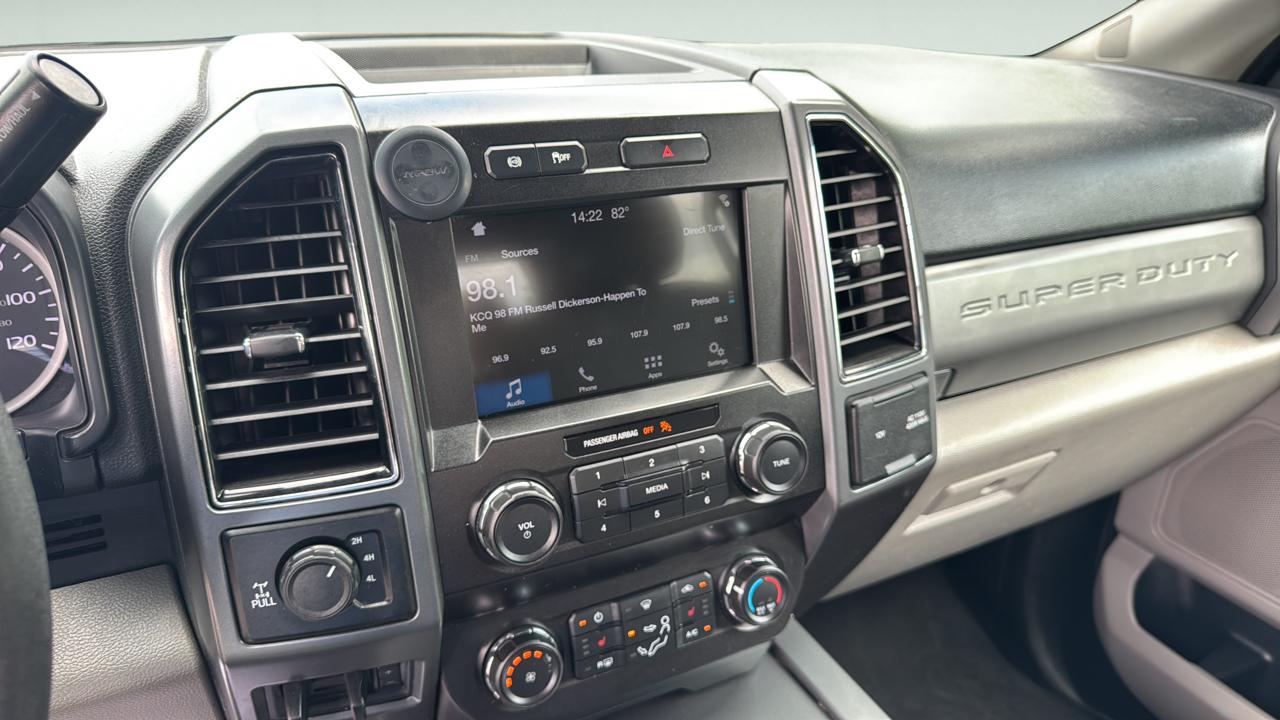 Ford F-250 SD XLT Crew Cab Long Bed 4WD 2019