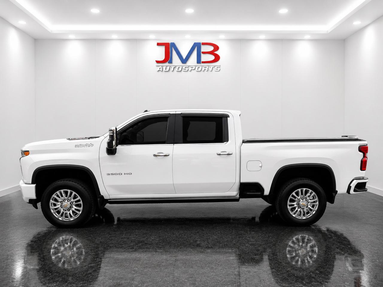 Chevrolet Silverado 3500HD High Country Crew Cab 4WD 2022