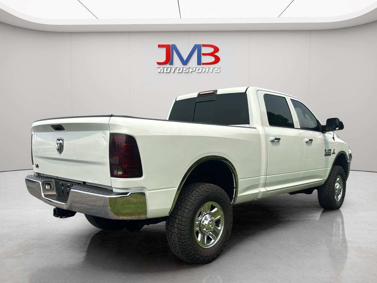 RAM 2500 SLT Crew Cab SWB 4WD 2016