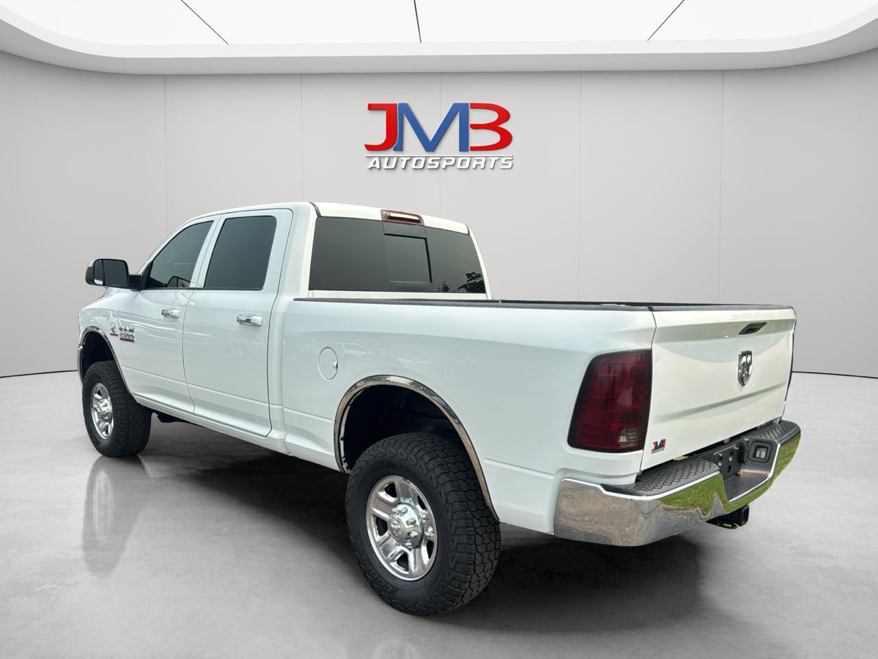 RAM 2500 SLT Crew Cab SWB 4WD 2016