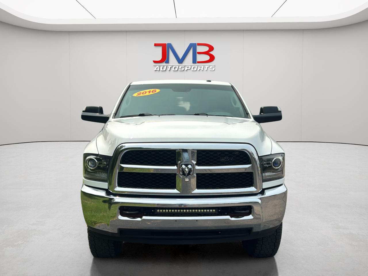 RAM 2500 SLT Crew Cab SWB 4WD 2016