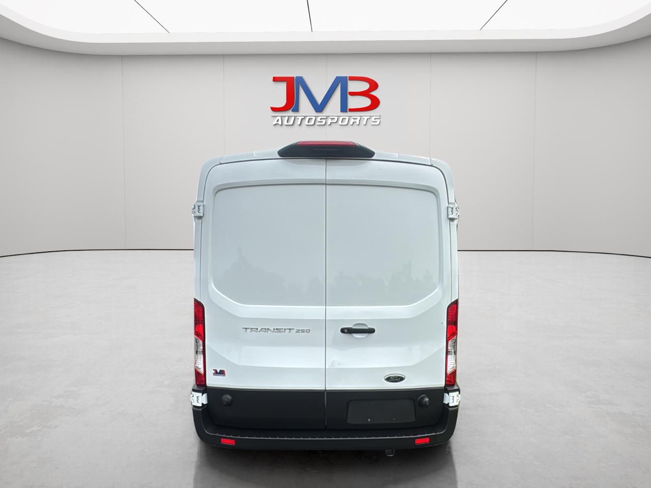 Ford Transit 250 Van 2023