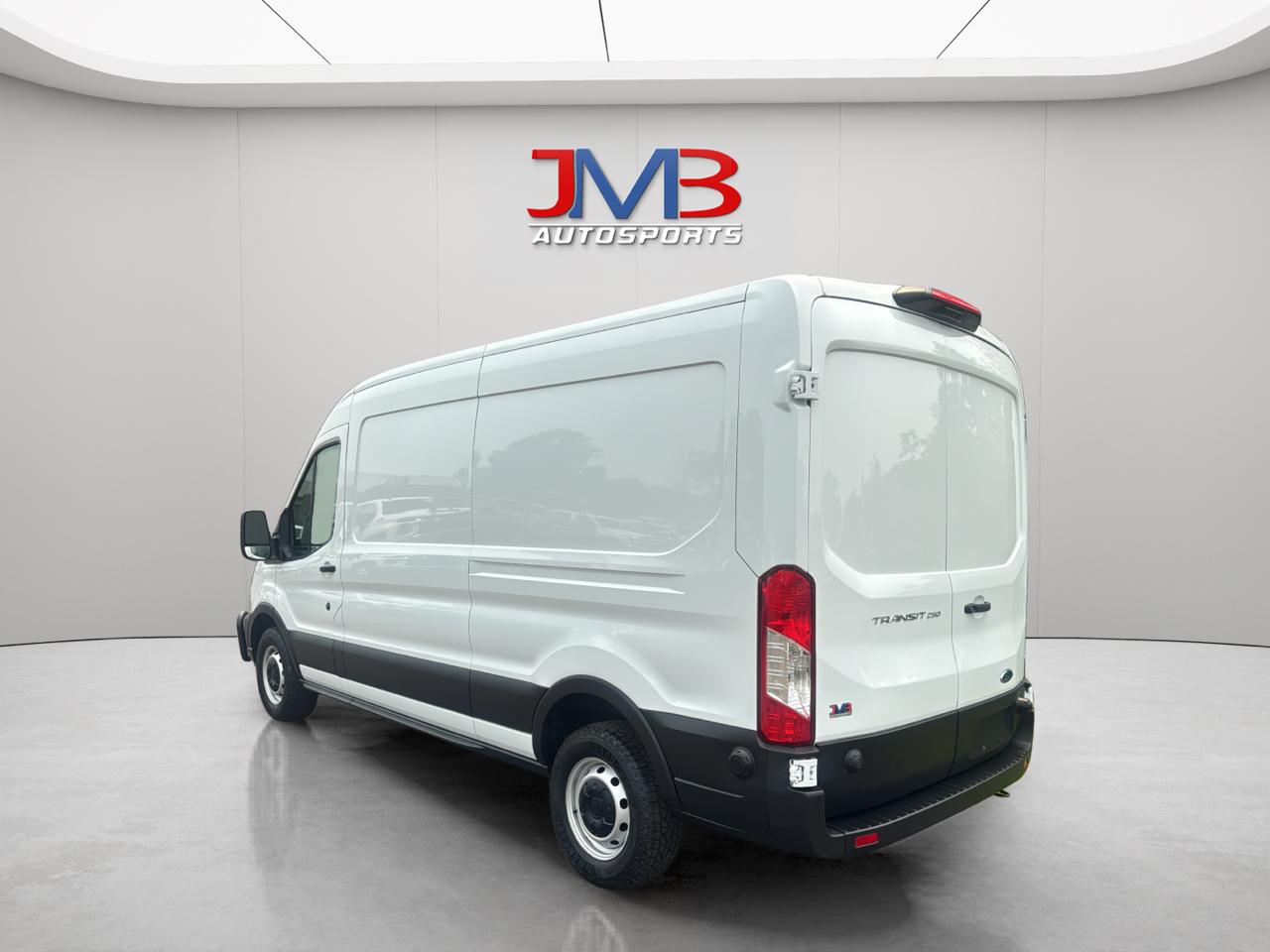 Ford Transit 250 Van 2023