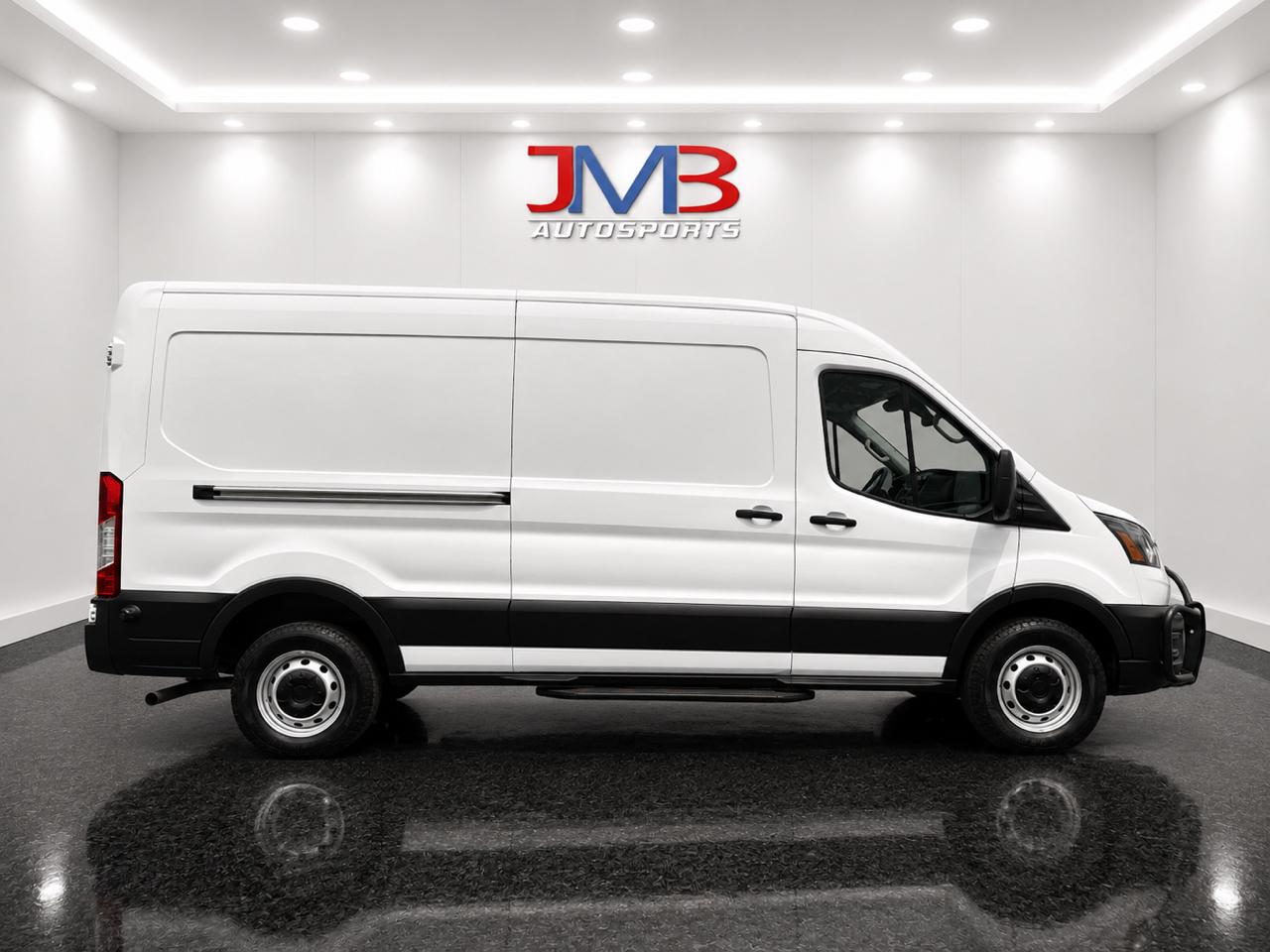 Ford Transit 250 Van 2023