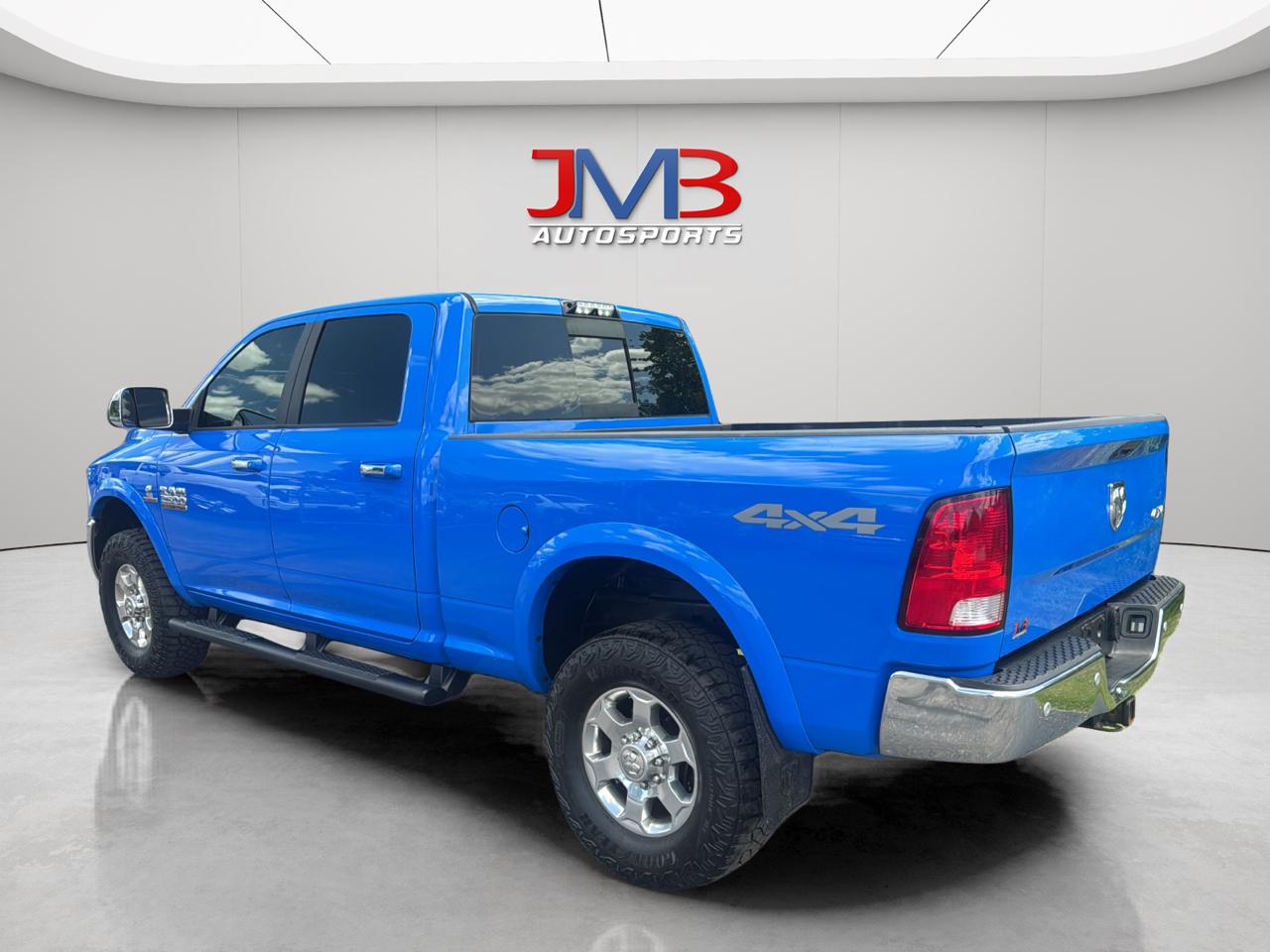 RAM 2500 SLT Crew Cab SWB 4WD 2018