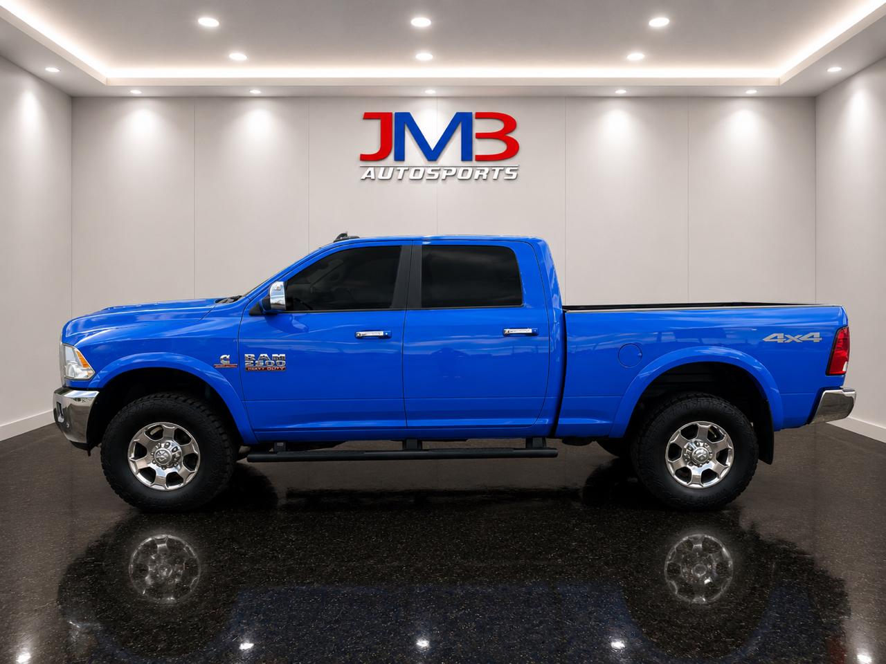 RAM 2500 SLT Crew Cab SWB 4WD 2018