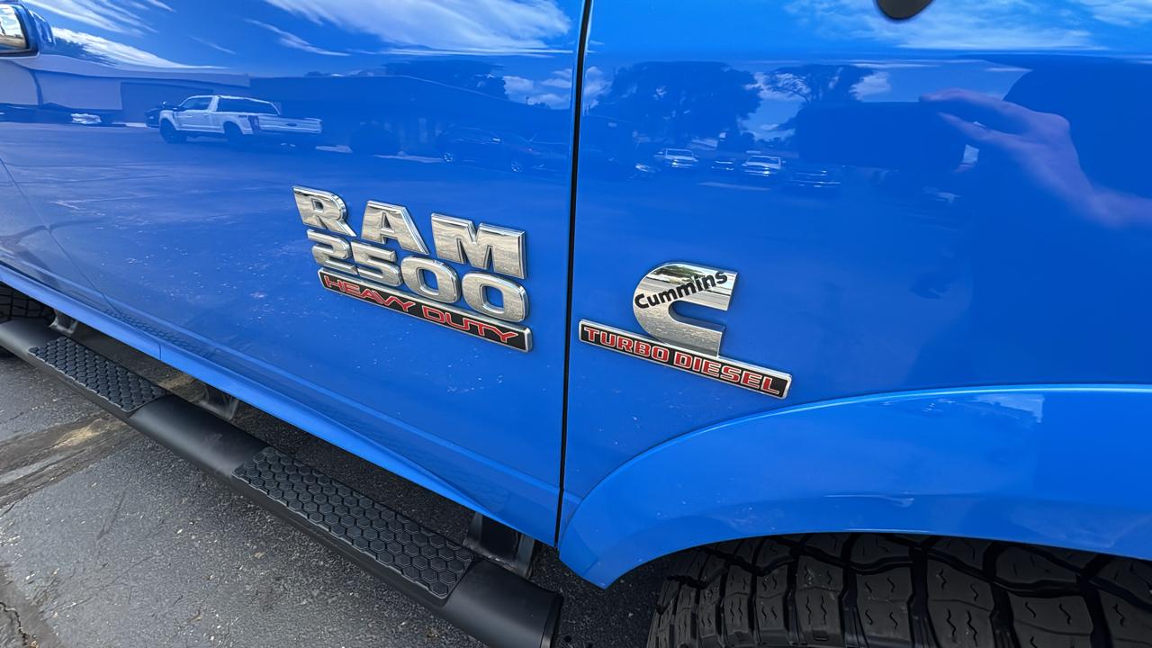 RAM 2500 SLT Crew Cab SWB 4WD 2018