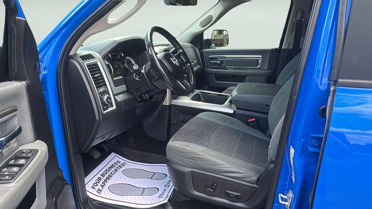 RAM 2500 SLT Crew Cab SWB 4WD 2018