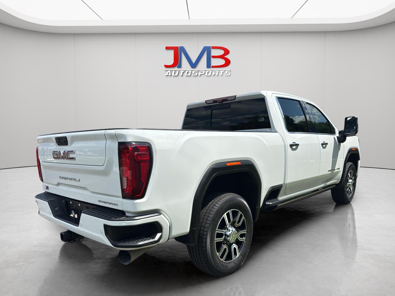 GMC Sierra 2500HD Denali Crew Cab 4WD 2021