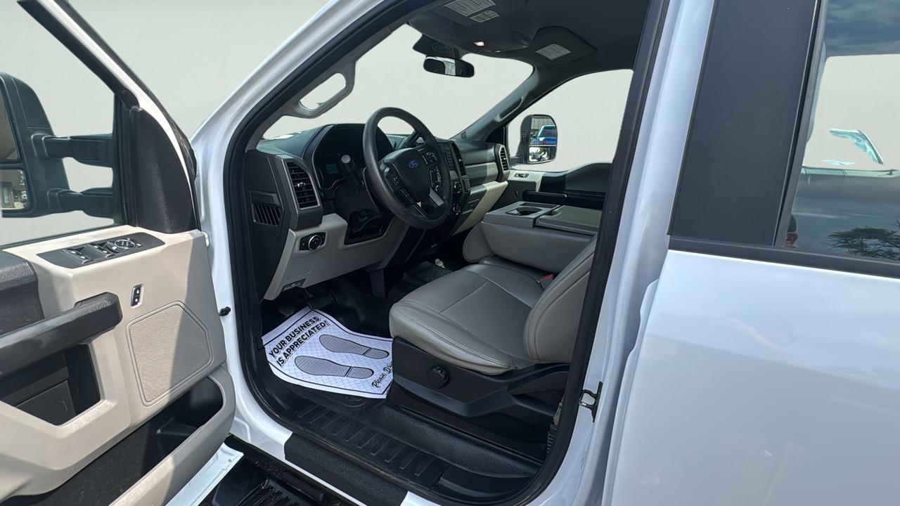 Ford F-250 SD King Ranch Crew Cab 4WD 2017