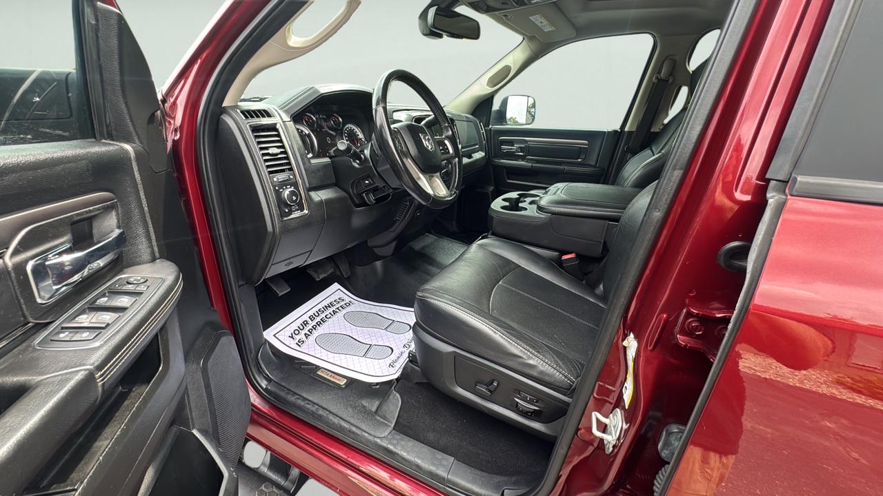 RAM 3500 Laramie Crew Cab LWB 4WD 2018
