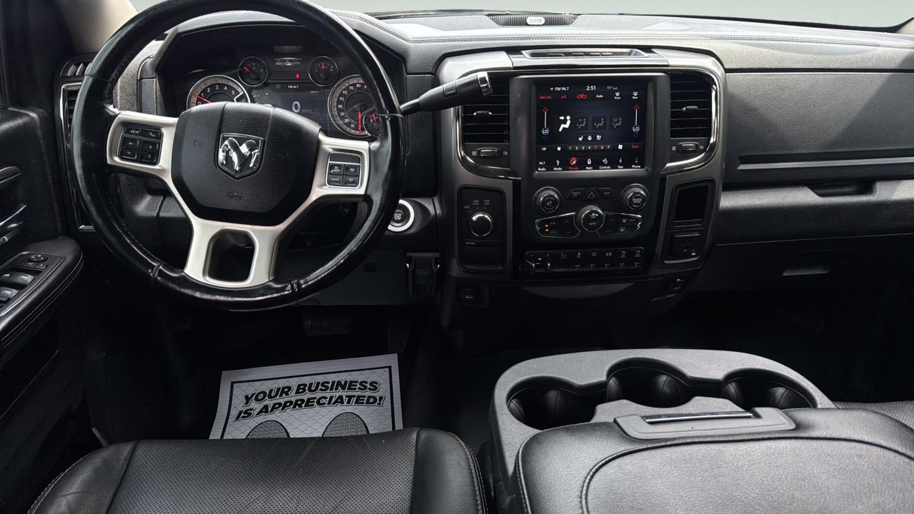 RAM 3500 Laramie Crew Cab LWB 4WD 2018