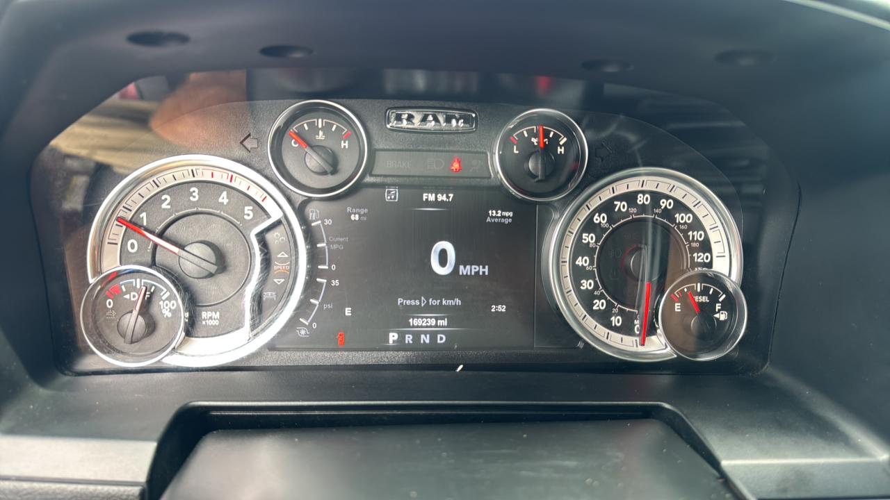 RAM 3500 Laramie Crew Cab LWB 4WD 2018