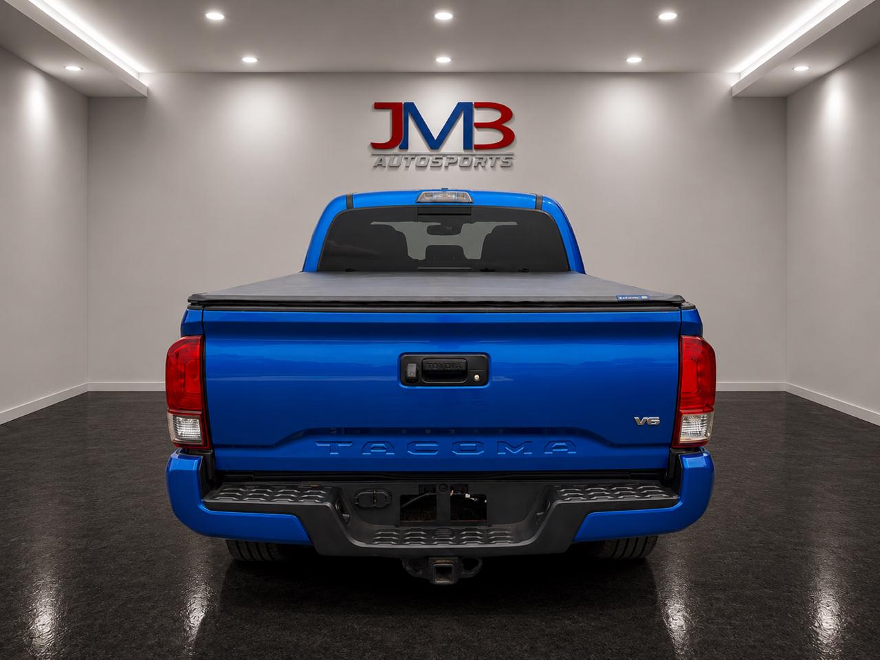 Toyota Tacoma  2018