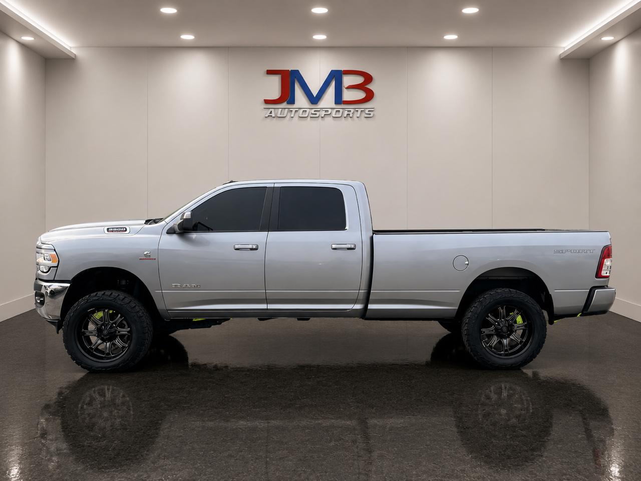 RAM 3500 Big Horn Crew Cab LWB 4WD 2021