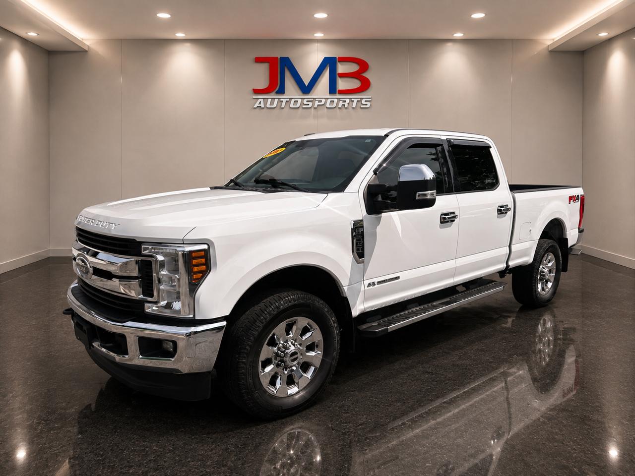 Ford F-250 SD XLT Crew Cab 2WD 2019