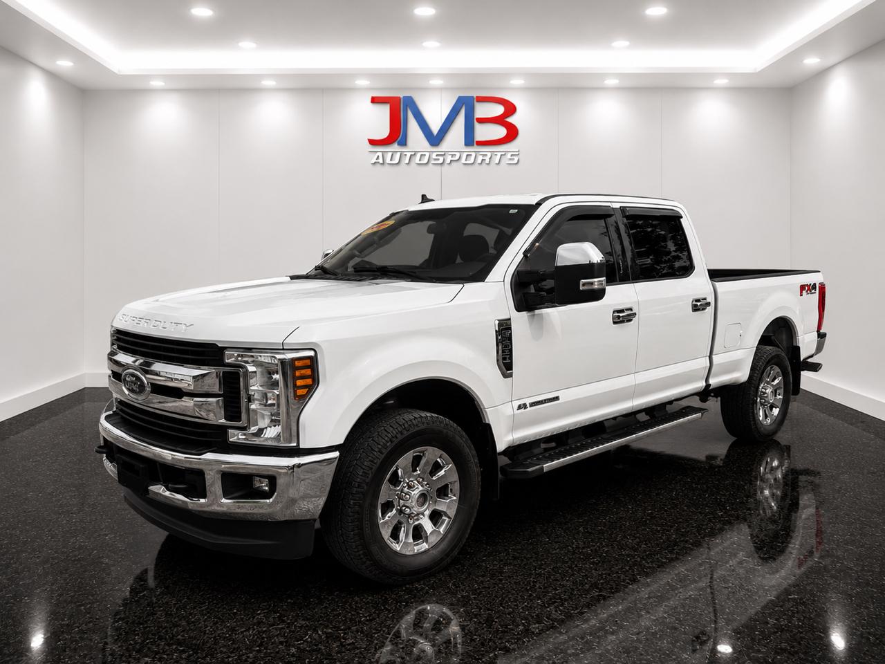 Ford F-250 SD XLT Crew Cab 2WD 2019