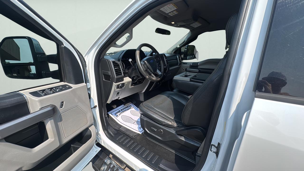 Ford F-250 SD XLT Crew Cab 2WD 2019