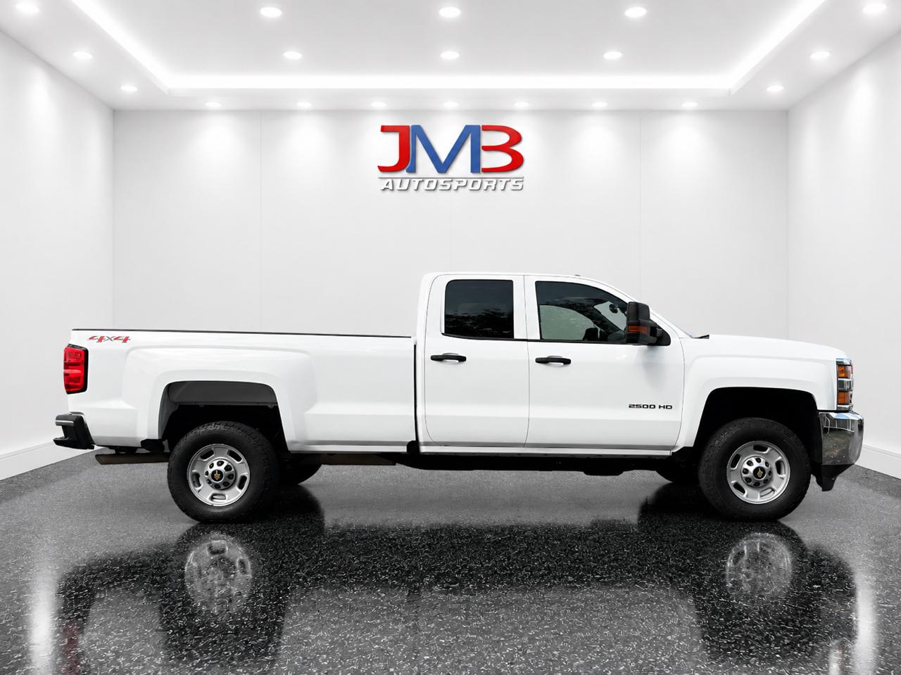 Chevrolet Silverado 2500HD Work Truck Double Cab Long Box 4WD 2017