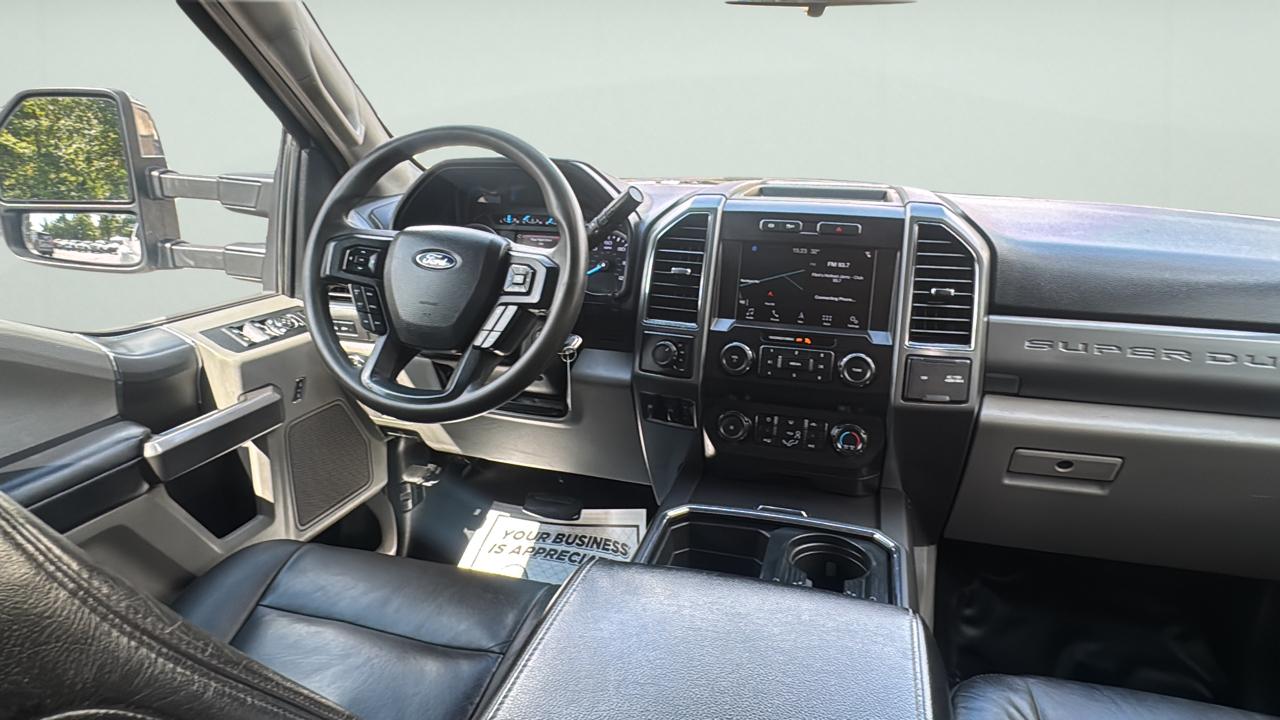 Ford F-350 SD XLT Crew Cab Long Bed DRW 4WD 2019