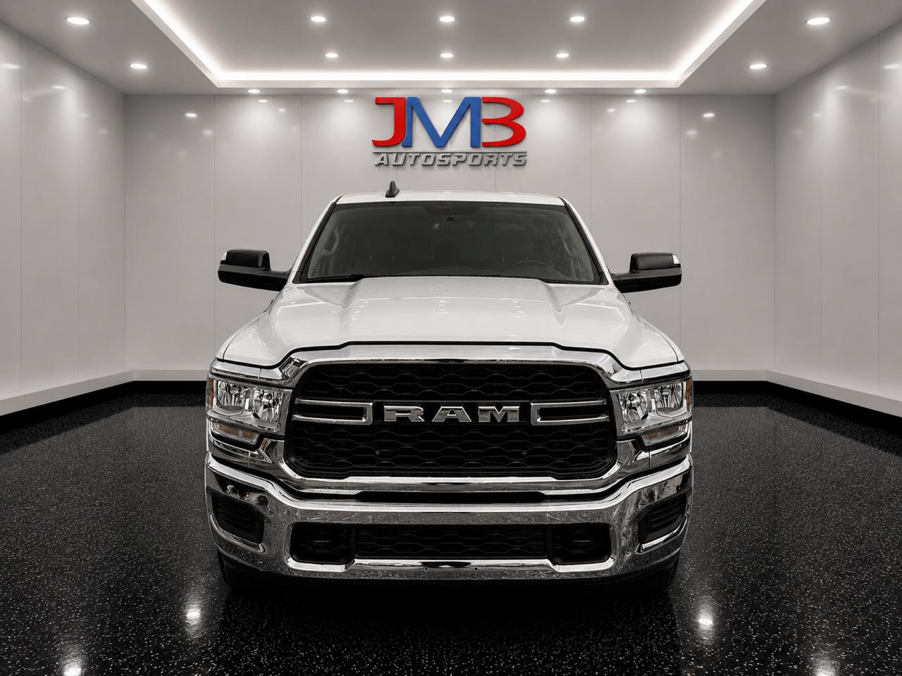 RAM 2500 Tradesman Crew Cab LWB 2WD 2019
