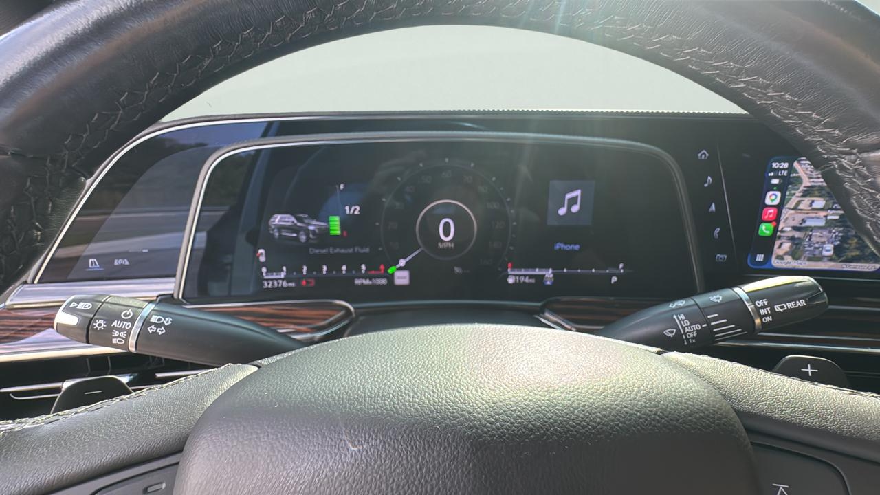 Cadillac Escalade Luxury 4WD 2024