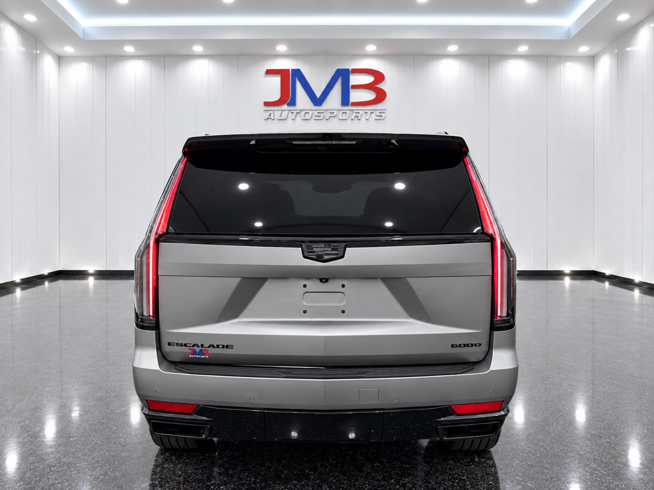 Cadillac Escalade Luxury 4WD 2024