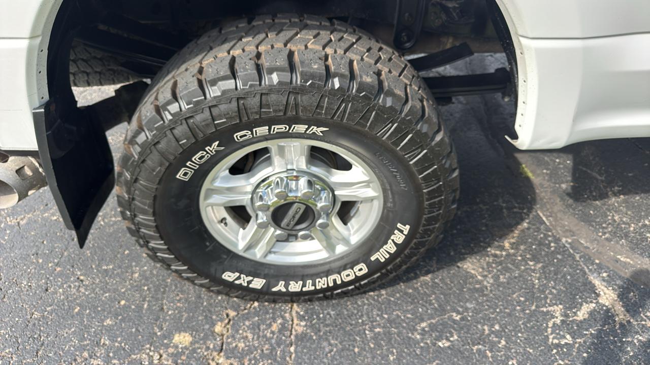 Ford F-250 SD XLT Crew Cab 4WD 2020