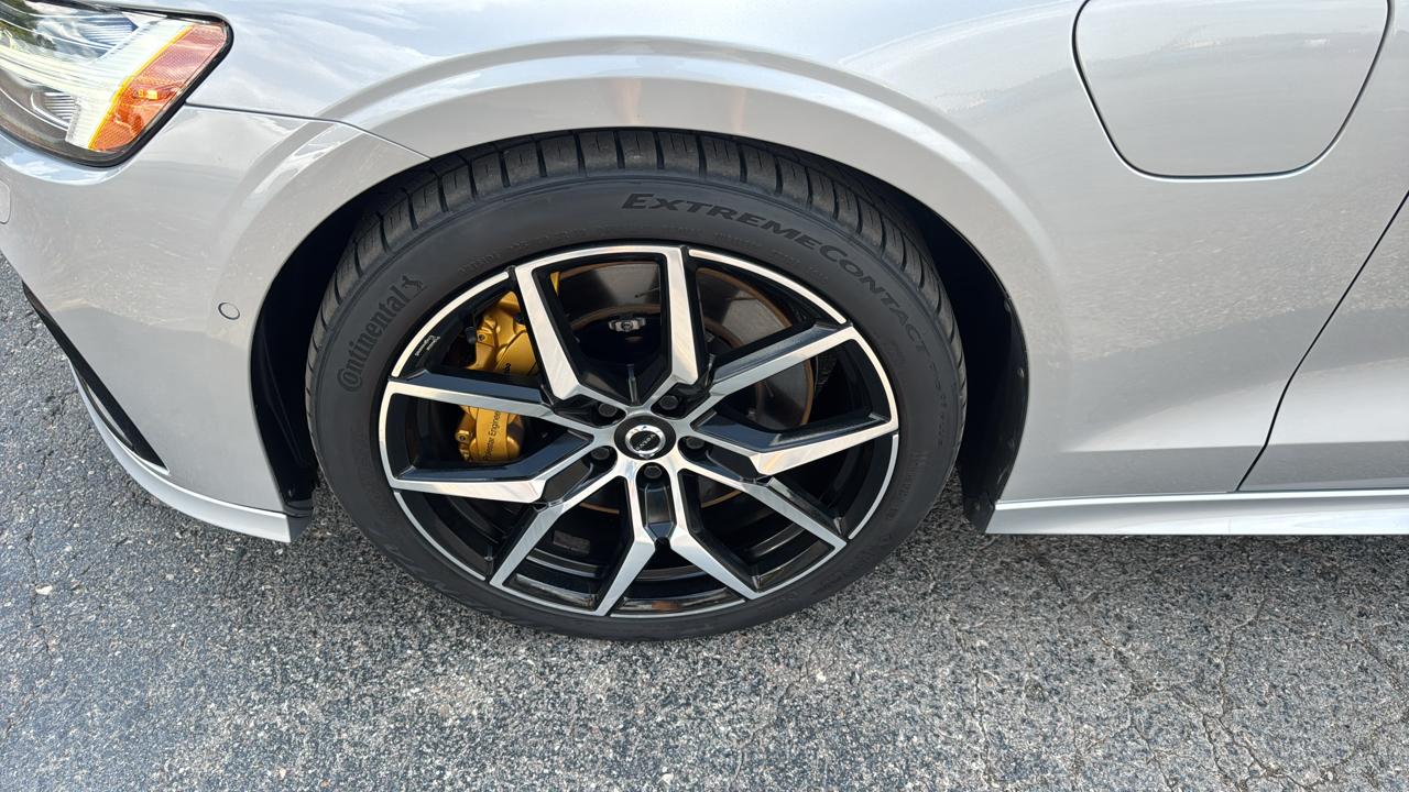 Volvo V60 T8 Polestar Engineered 2024