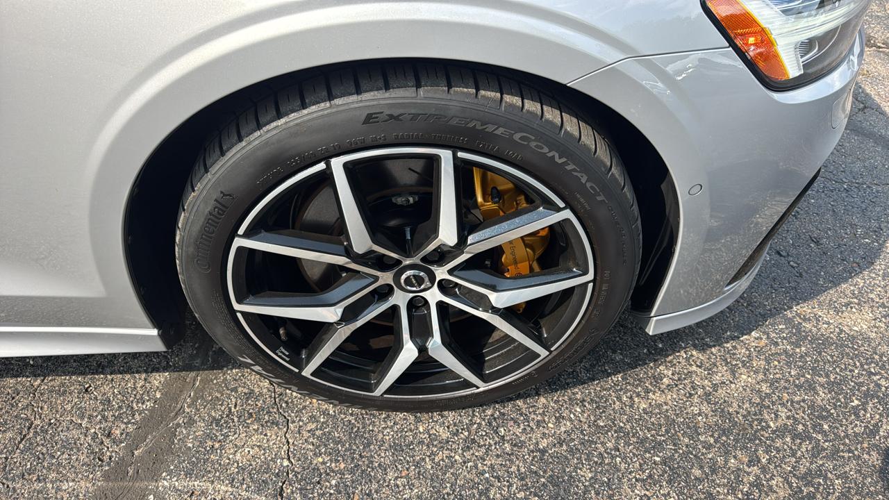 Volvo V60 T8 Polestar Engineered 2024