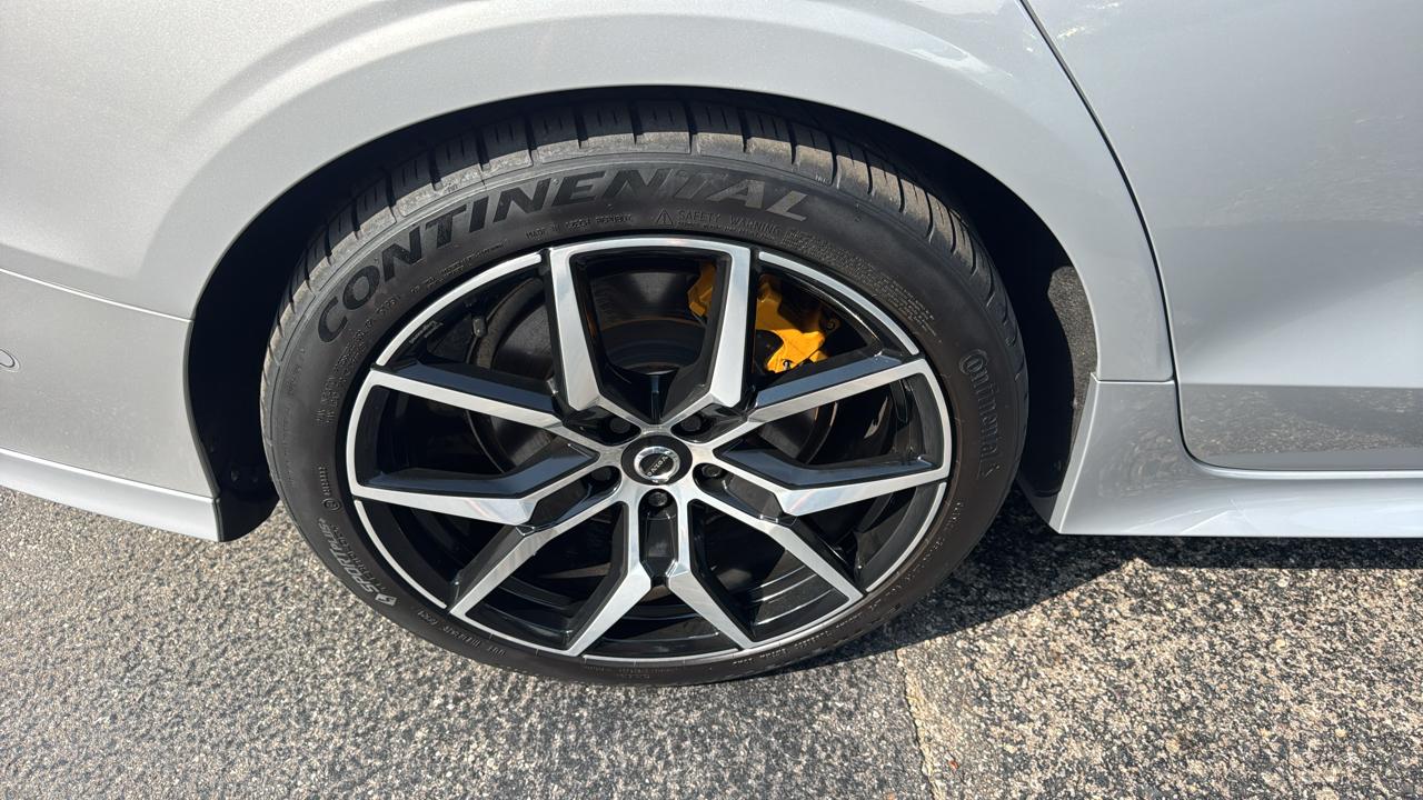 Volvo V60 T8 Polestar Engineered 2024