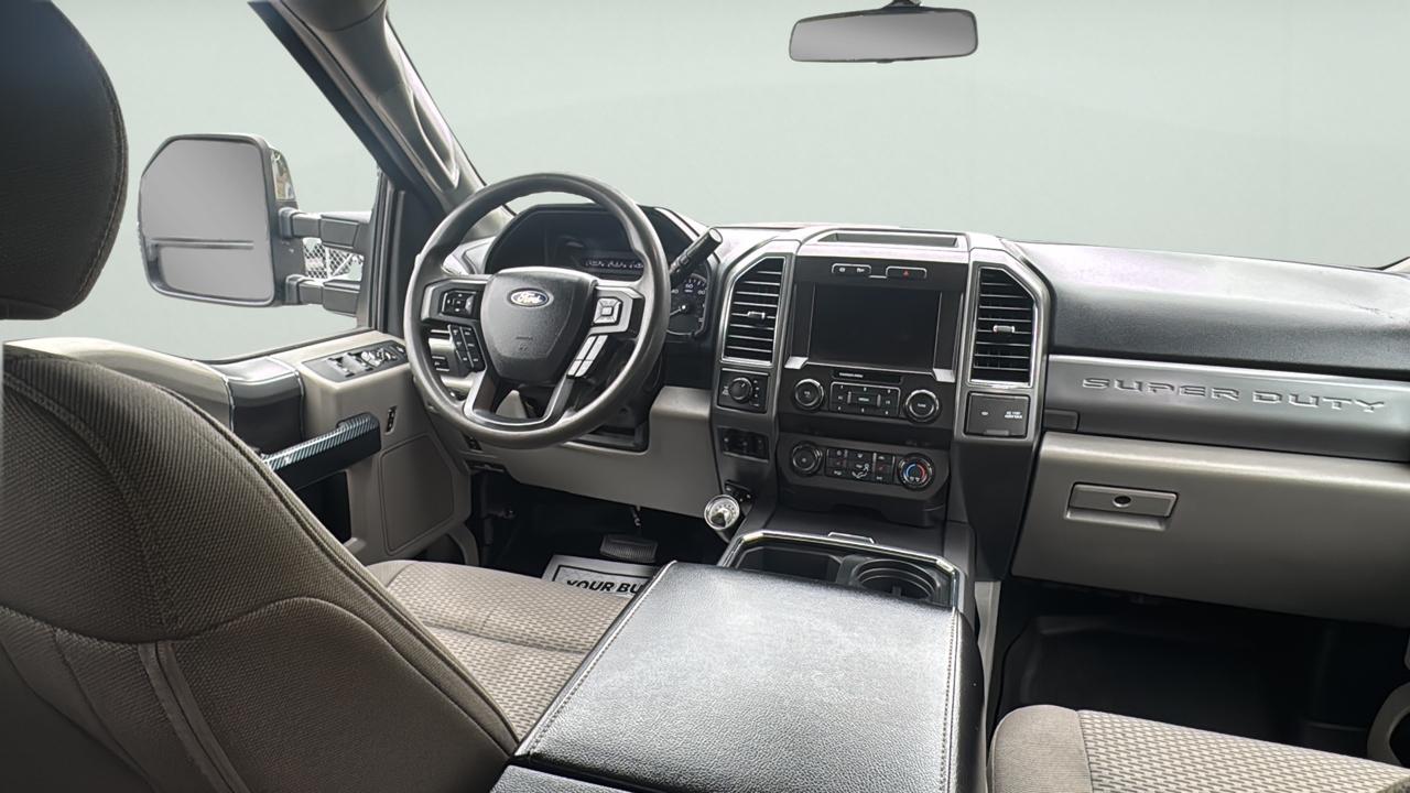 Ford F-250 SD XLT Crew Cab Long Bed 4WD 2019
