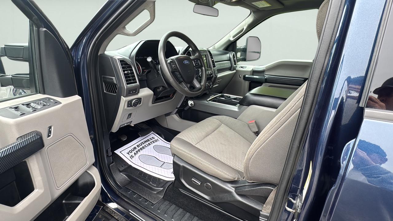 Ford F-250 SD XLT Crew Cab Long Bed 4WD 2019