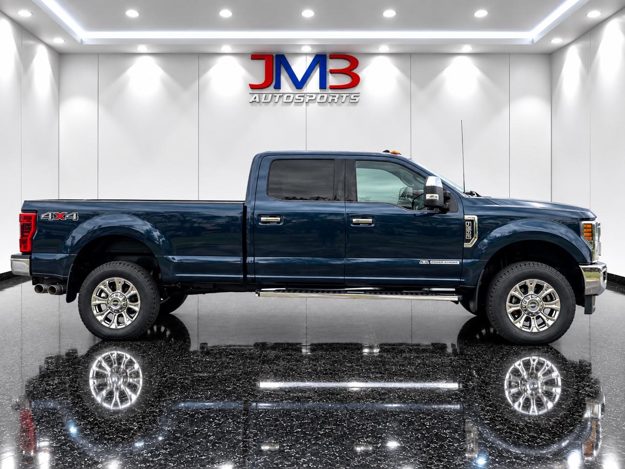 Ford F-250 SD XLT Crew Cab Long Bed 4WD 2019