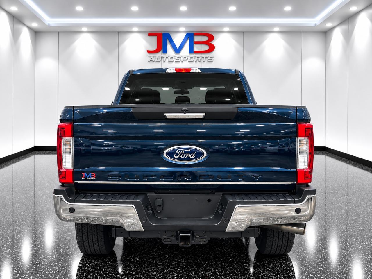 Ford F-250 SD XLT Crew Cab Long Bed 4WD 2019