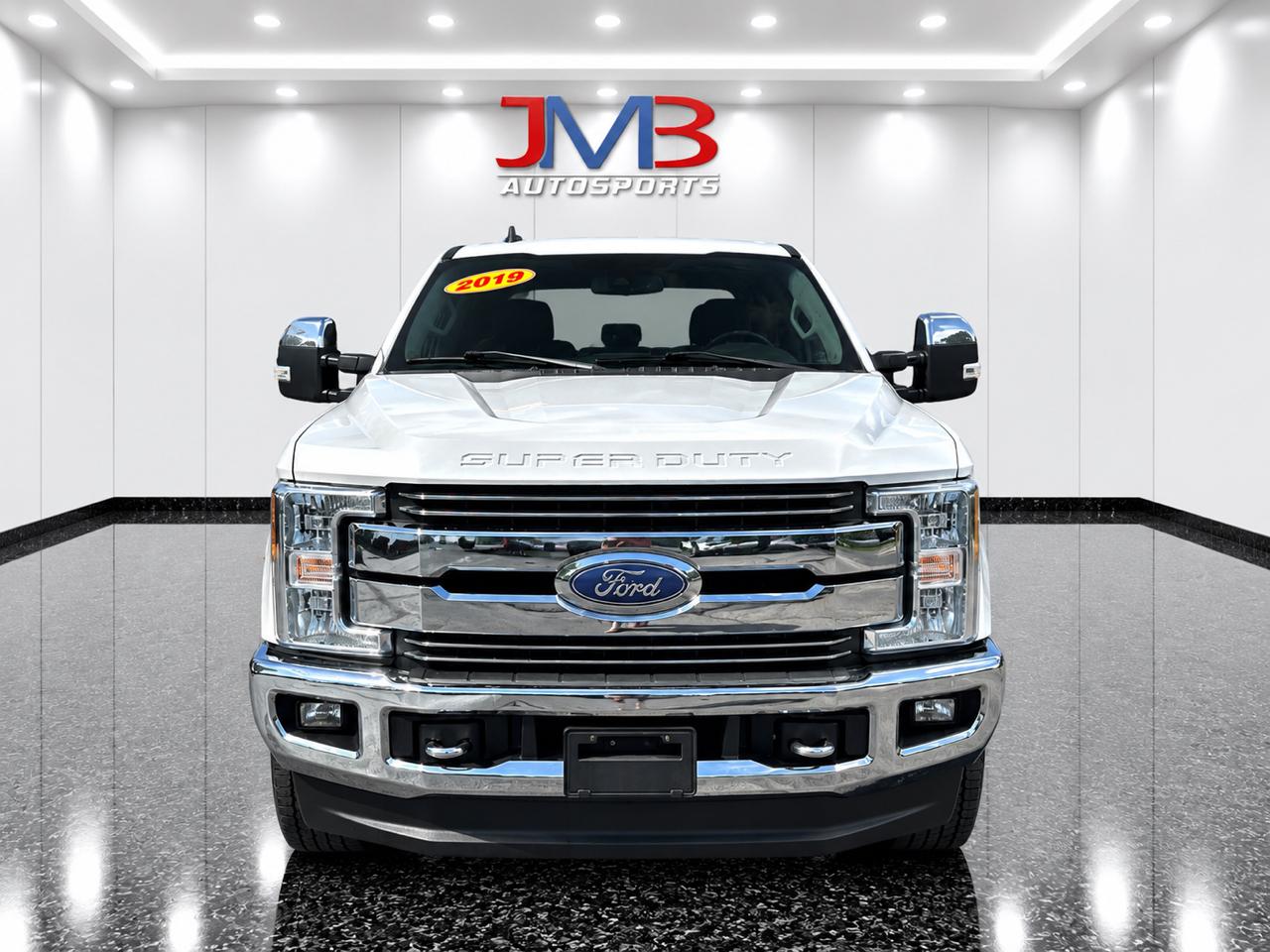 Ford F-350 SD Lariat Crew Cab 4WD 2019