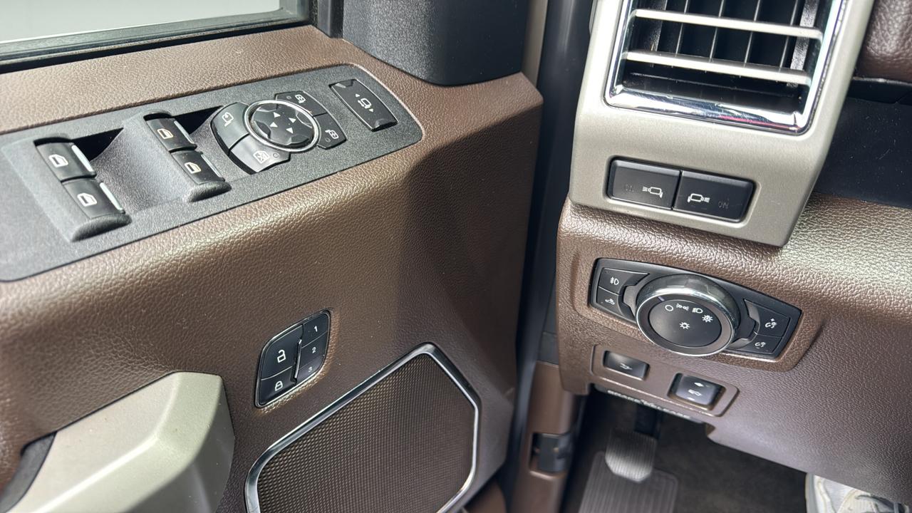 Ford F-250 SD King Ranch Crew Cab 4WD 2017