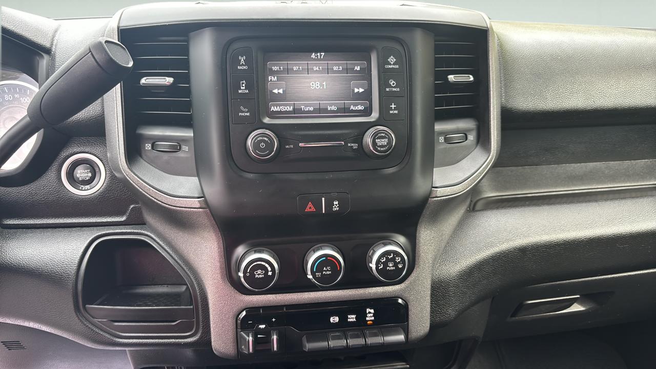 RAM 3500 Tradesman Crew Cab 4WD 2020
