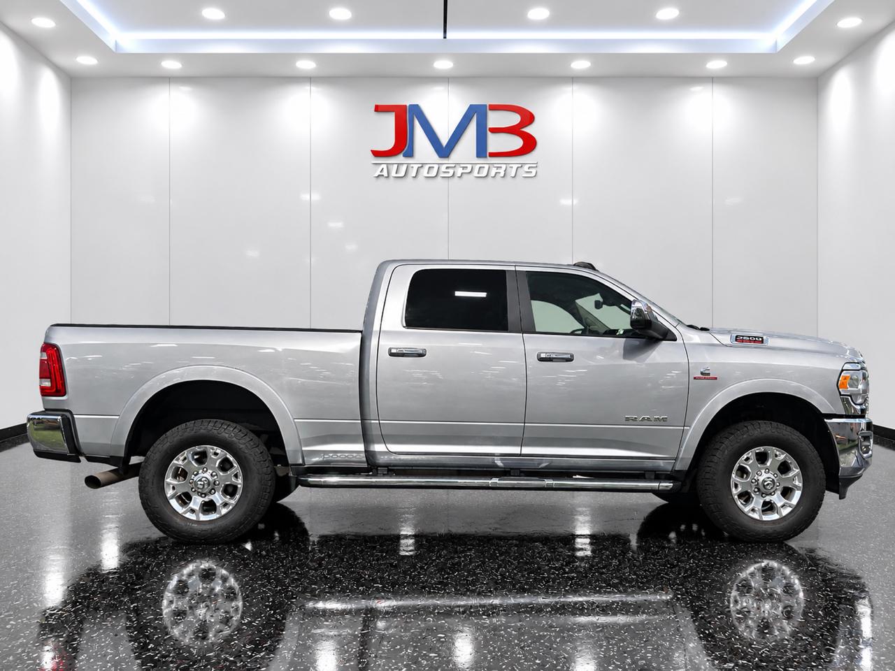 RAM 2500 Laramie Crew Cab SWB 4WD 2022