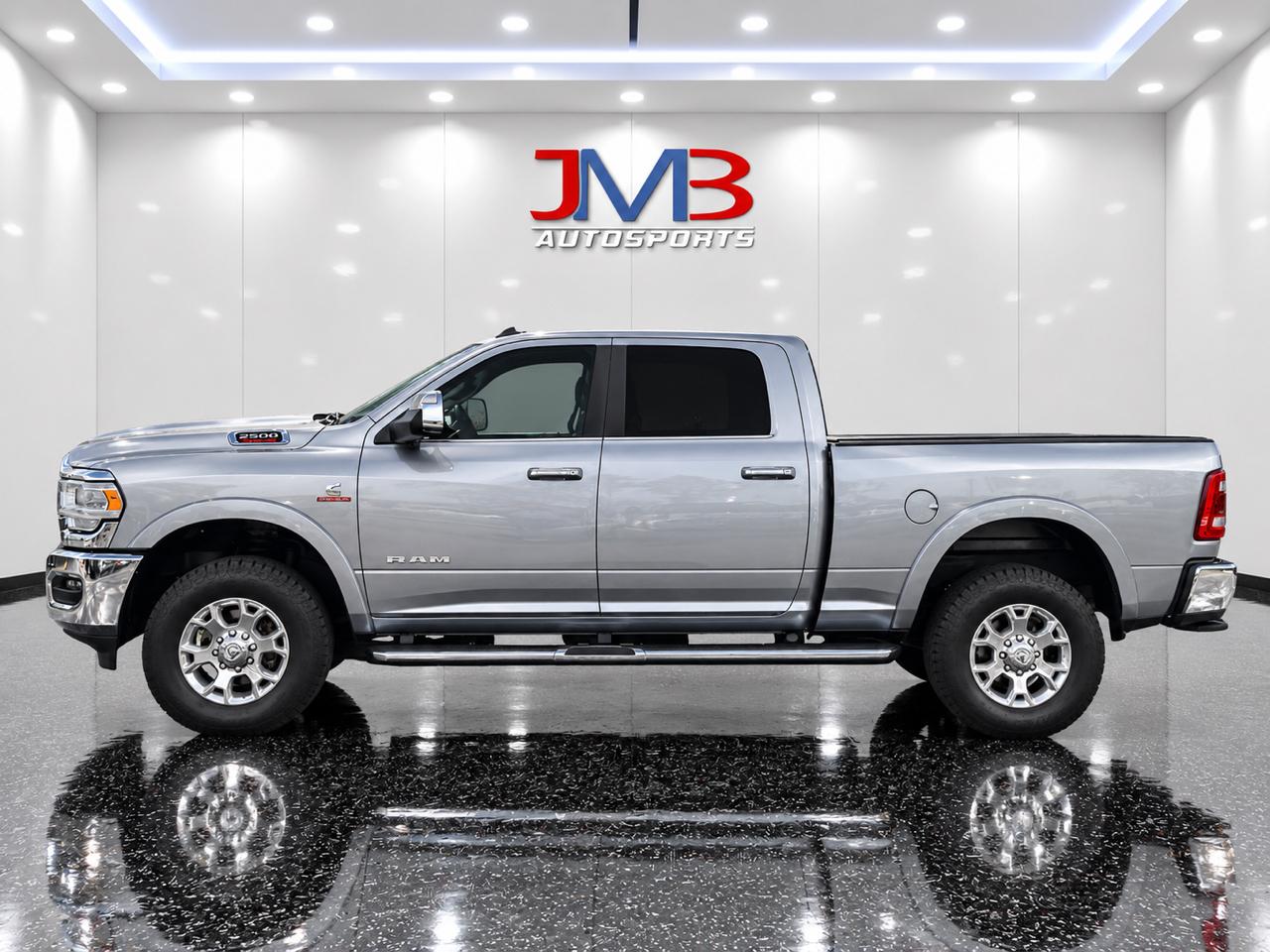 RAM 2500 Laramie Crew Cab SWB 4WD 2022