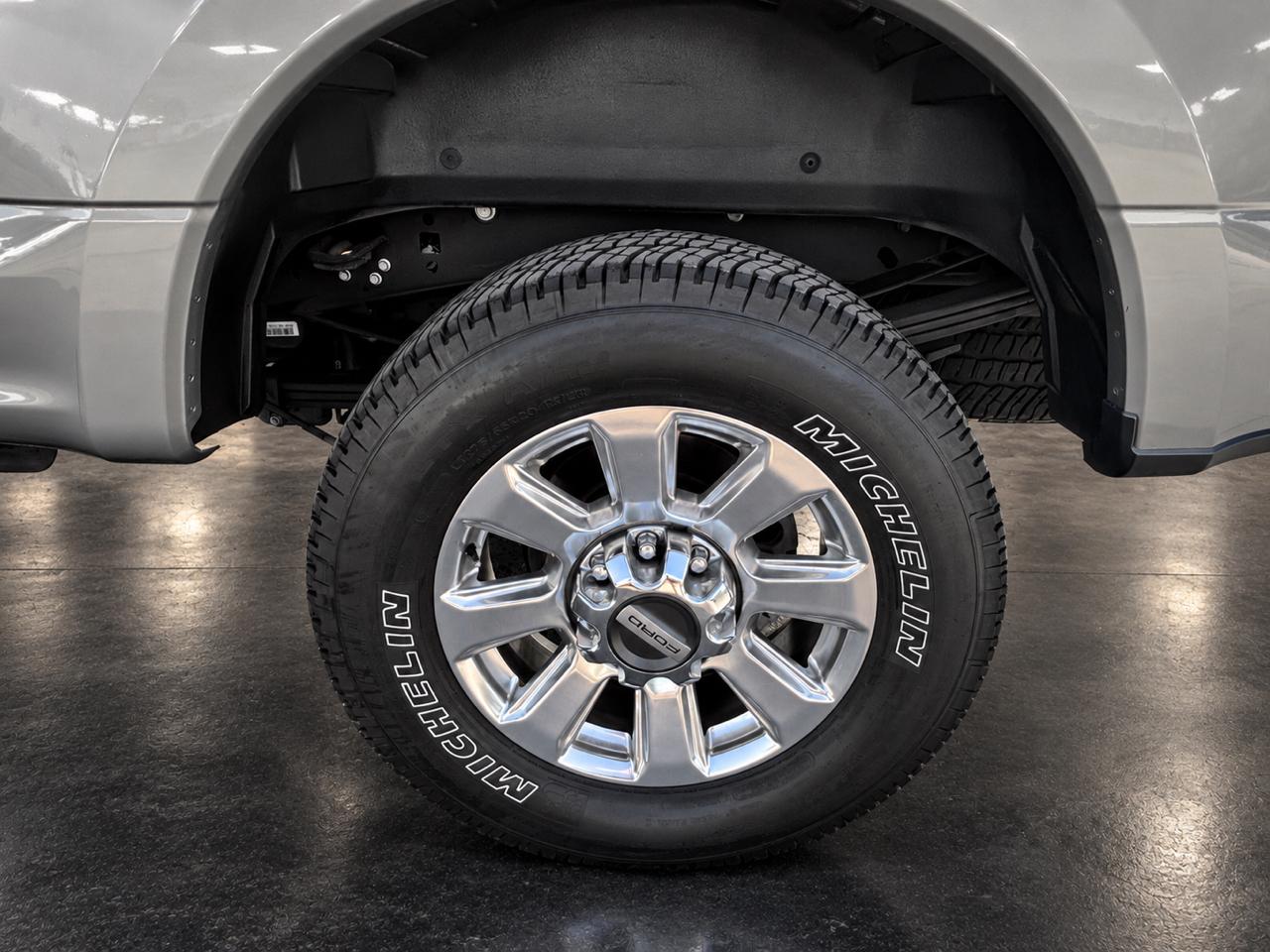 Ford Super Duty F-350 SRW Platinum 4WD Crew Cab 6.75' Box 2019