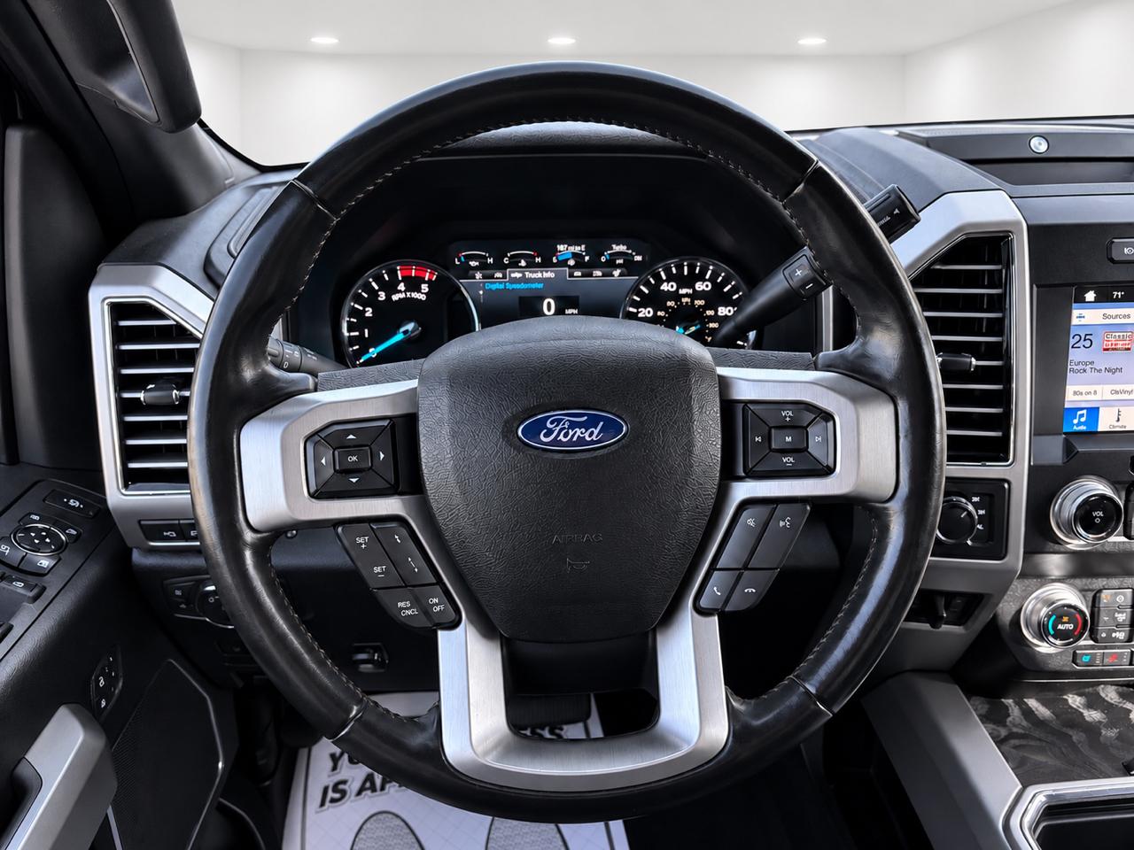 Ford Super Duty F-350 SRW Platinum 4WD Crew Cab 6.75' Box 2019
